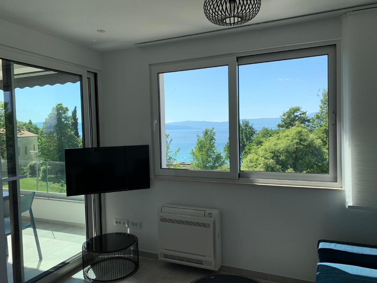 Apartman Polje Njivice Eksteriør billede