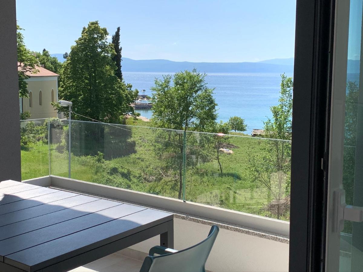 Apartman Polje Njivice Eksteriør billede