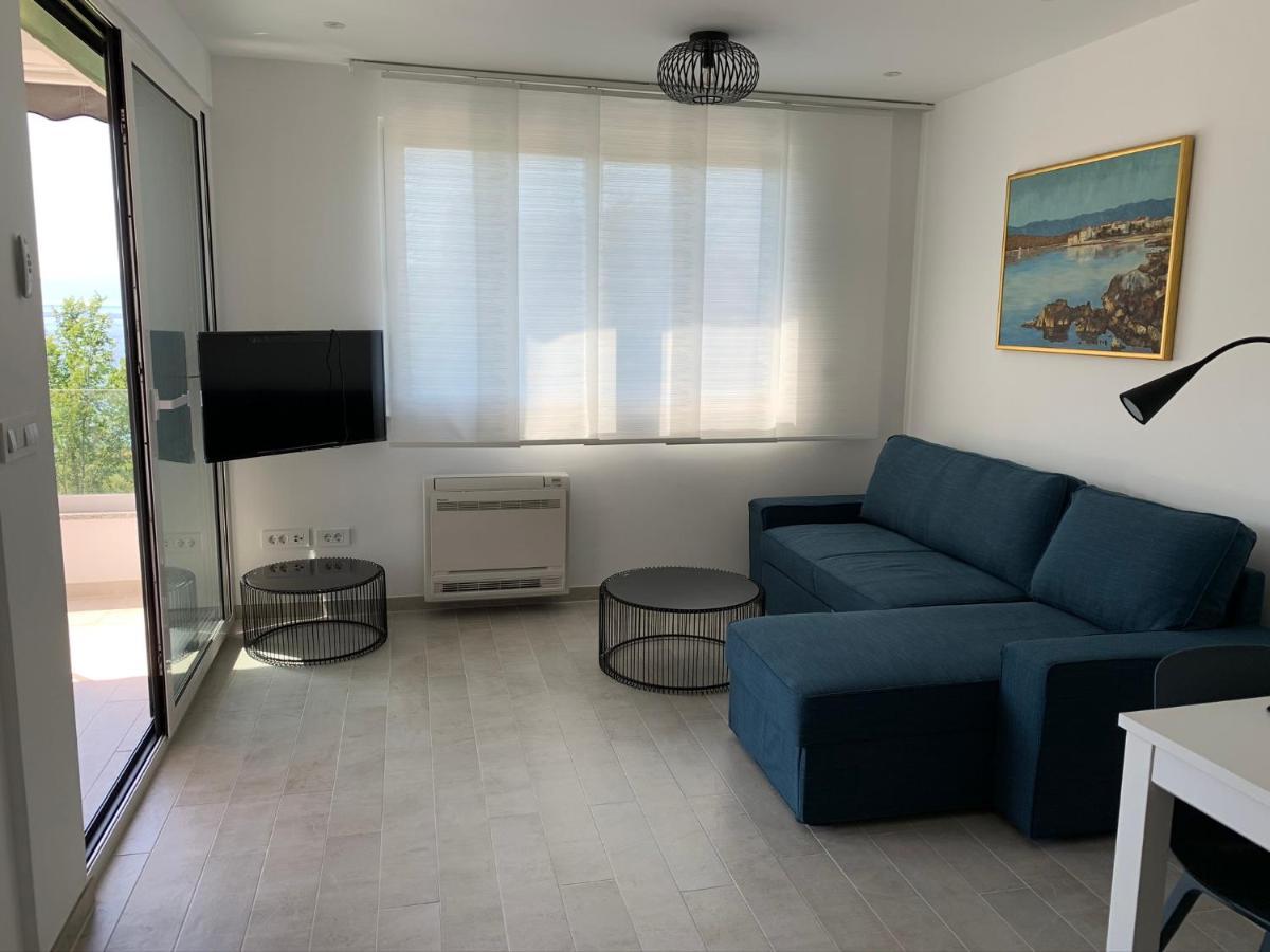 Apartman Polje Njivice Eksteriør billede